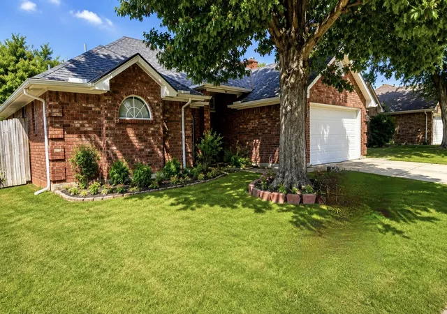 Photo 1 of Single family home for sale at 7305 Amber Dr, Watauga, TX 76148 | MLS# 21386419 | Listing updated on 2026-10-05
