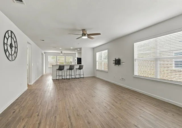 Photo 3 of Single family home for sale at 1562 Troon Dr, Frisco, TX 75036 | MLS# 21386359 | Listing updated on 2026-10-03