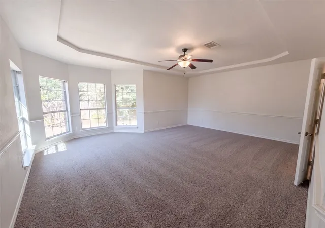 Photo 3 of Single family home for sale at 1803 High Meadow St, Red Oak, TX 75154 | MLS# 21386491 | Listing updated on 2026-10-10