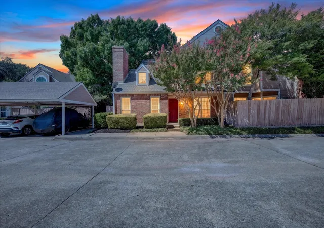 Condo for sale at 17820 Windflower Way #1404, Dallas, TX 75252 | MLS# 21386464