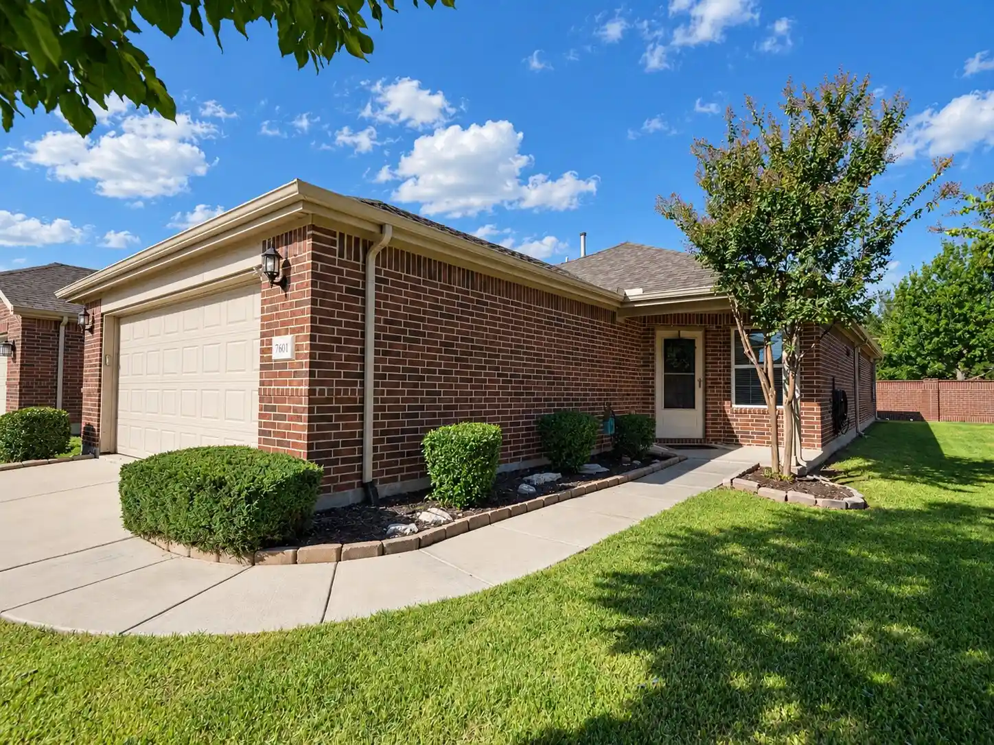 Photo 1 of Single family home for sale at 7601 Gulf Breeze Ln, Frisco, TX 75036 | MLS# 21379672 | Listing updated on 2026-10-25