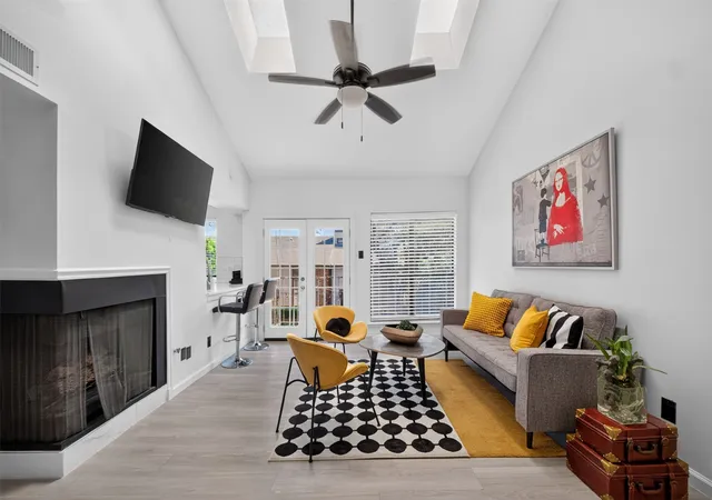 Photo 2 of Condo for sale at 7522 Holly Hl Dr #8, Dallas, TX 75231 | MLS# 21386312 | Listing updated on 2026-09-23