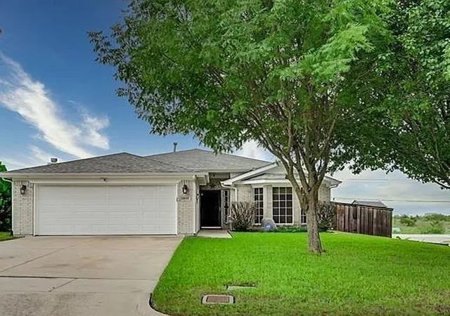 Photo 1 of Single family home for sale at 2633 Trabuco Cyn Rd, Fort Worth, TX 76108 | MLS# 21386732 | Listing updated on 2026-09-15