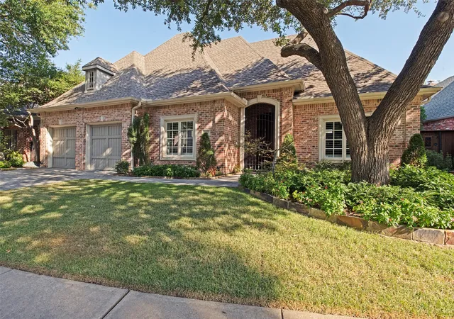 Photo 26 of Sale Pending at 5929 Newgate Ln, Plano, TX 75093 | MLS# 21383878 | Listing updated on 2026-09-18
