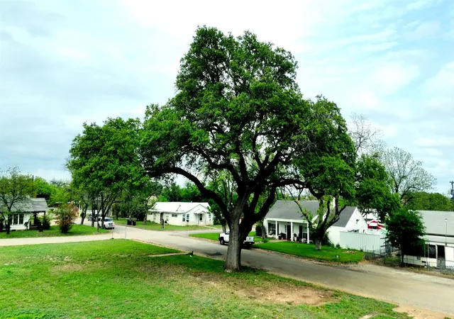 Land for sale at 1304 S High St, Brady, TX 76825 | MLS# 21386914