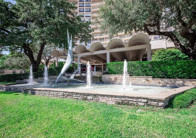Photo 1 of Condo for sale at 6211 W Northwest Hwy #900, Dallas, TX 75225 | MLS# 21381887 | Listing updated on 2026-09-23