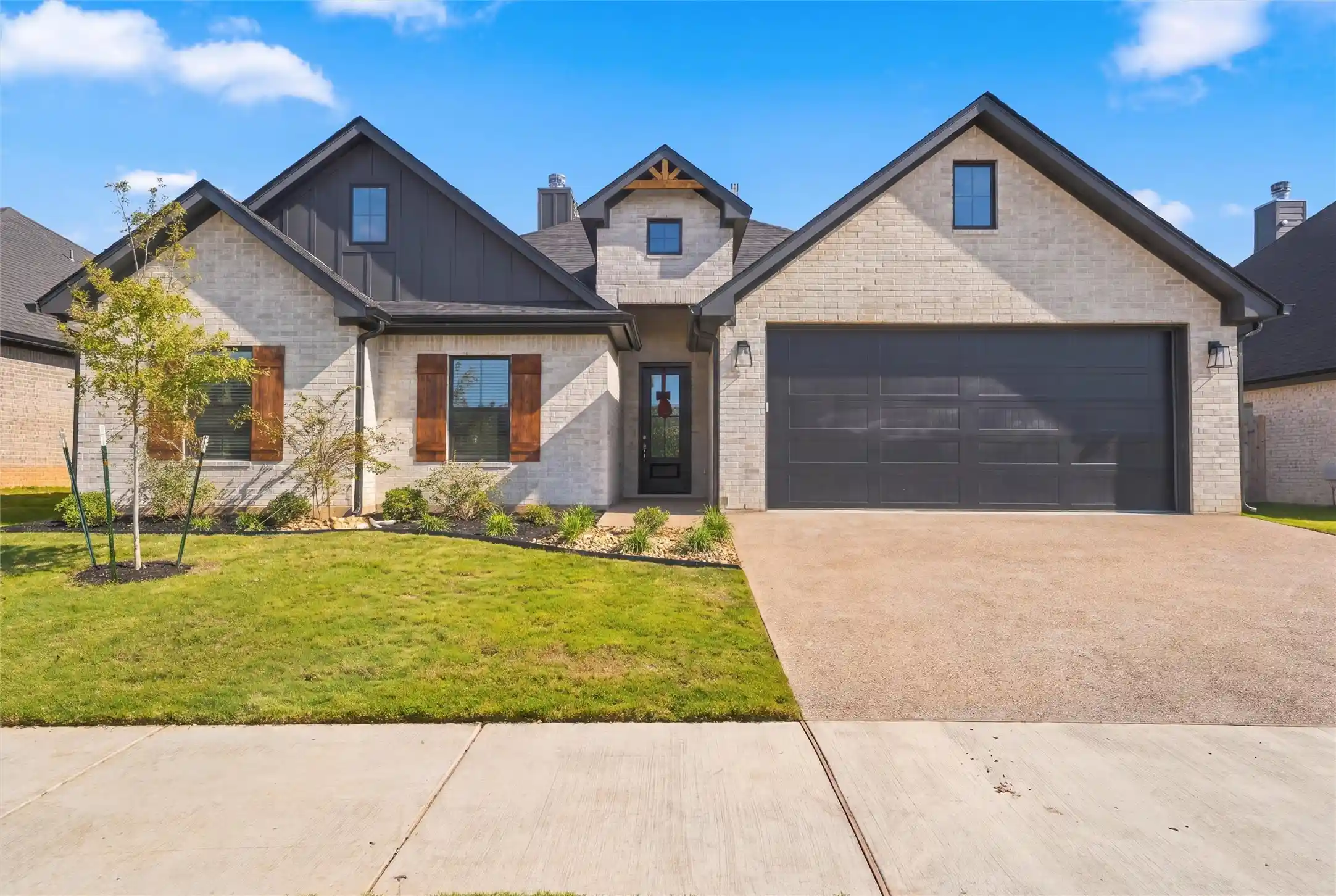Single family home for sale at 13045 Rainier Dr, Woodway, TX 76712 | MLS# 21380922