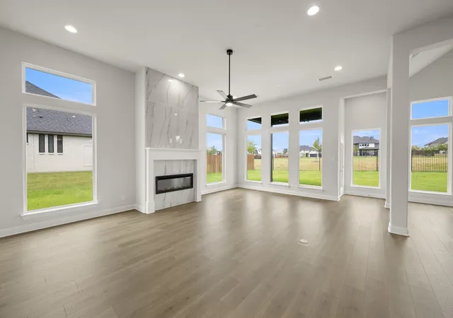 Photo 3 of Single family home for sale at 5229 Stone Ln, Midlothian, TX 76065 | MLS# 21386888 | Listing updated on 2026-09-16