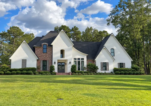 Photo 1 of Sale Pending at 1013 W Pointe Loop, Shreveport, LA 71106 | MLS# 21376501 | Listing updated on 2026-09-15