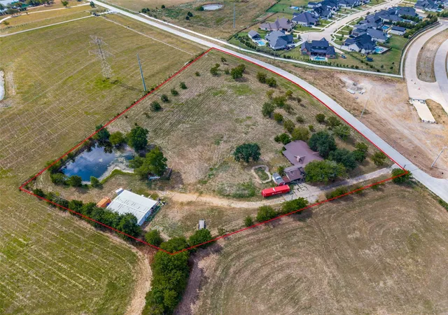 Photo 3 of Land for sale at 231 Mcdonald St, Rockwall, TX 75032 | MLS# 21386944 | Listing updated on 2026-10-07
