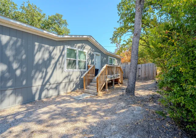 Photo 1 of Manufactured home for sale at 5913 N Oklahoma Trl, Granbury, TX 76048 | MLS# 21386954 | Listing updated on 2026-09-15