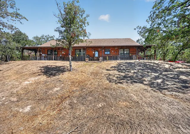 Photo 2 of Land for sale at 1623 Three Skillet Rd, Springtown, TX 76082 | MLS# 21386819 | Listing updated on 2026-10-06