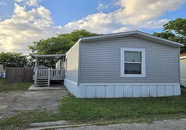 Photo 1 of Manufactured home for sale at 4801 Goldfield #37, San Antonio, TX 78218 | MLS# 21387094 | Listing updated on 2026-09-29