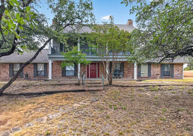 Photo 1 of Sale Pending at 448 Remuda Dr, Fort Worth, TX 76108 | MLS# 21386931 | Listing updated on 2026-09-28