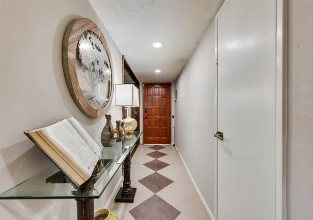 Photo 2 of Single family home for sale at 5017 Pemberton Ln, The Colony, TX 75056 | MLS# 21387105 | Listing updated on 2026-10-09