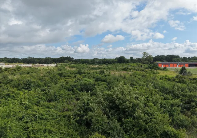 Photo 2 of Land for sale at 000 Highway 175, Mabank, TX 75147 | MLS# 21387113 | Listing updated on 2026-09-16
