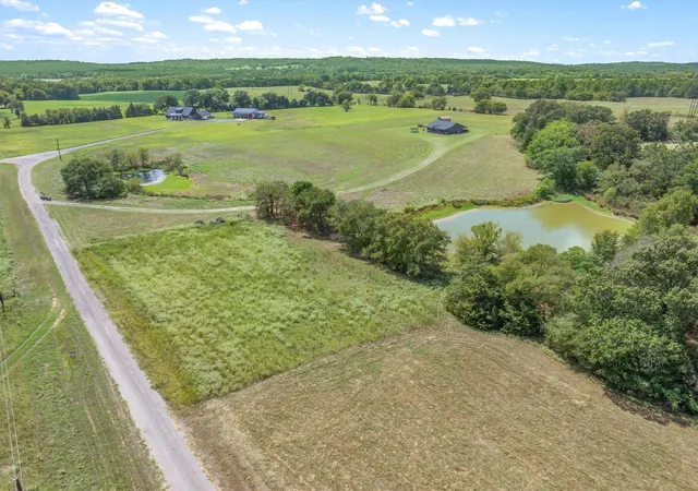 Photo 2 of Land for sale at 24670 Private Rd 8102, Frankston, TX 75763 | MLS# 21387122 | Listing updated on 2026-10-06