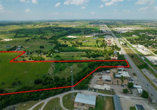 Photo 2 of Single family home for sale at 9501 Fm 2331, Godley, TX 76044 | MLS# 21385966 | Listing updated on 2026-09-22