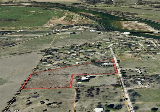 Photo 3 of Single family home for sale at 267 Delphia Dr, Denison, TX 75021 | MLS# 21386765 | Listing updated on 2026-10-06