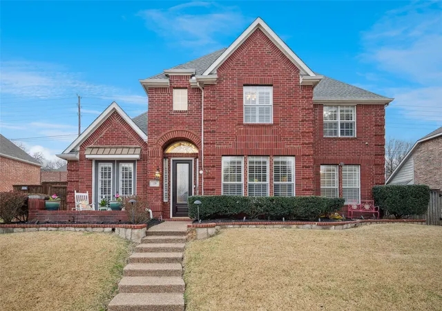 Photo 1 of Single family home for sale at 125 Bricknell Ln, Coppell, TX 75019 | MLS# 21384458 | Listing updated on 2026-10-04