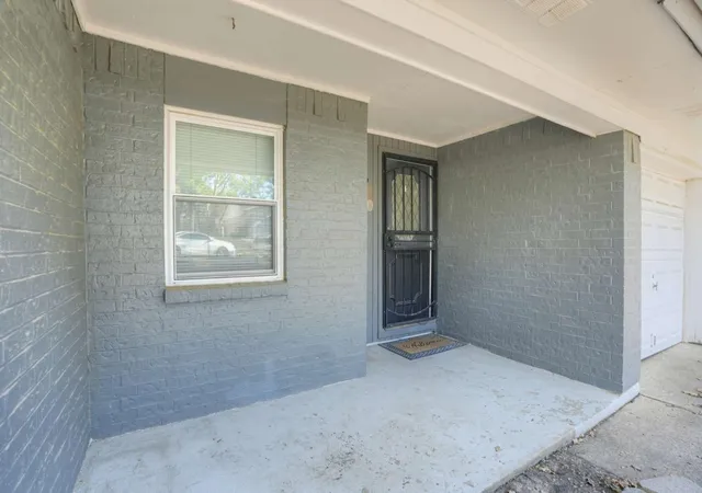 Photo 3 of Single family home for sale at 7632 Beckwood Dr, Fort Worth, TX 76112 | MLS# 21387165 | Listing updated on 2026-10-06