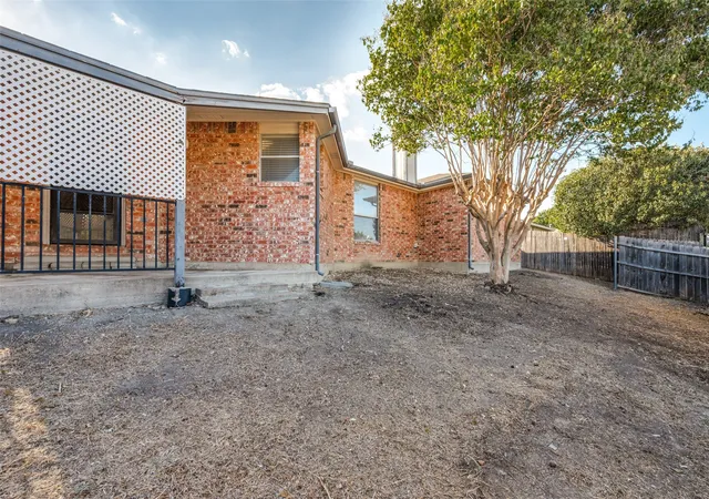 Photo 21 of Single family home for sale at 7728 Liz Ln, Watauga, TX 76148 | MLS# 21386833 | Listing updated on 2026-10-09