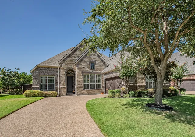 Photo 2 of Sale Pending at 200 Silverado Trl, Keller, TX 76248 | MLS# 21386958 | Listing updated on 2026-09-28