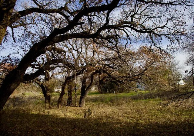 Photo 4 of Land for sale at 111 N Stadium Dr, Alvord, TX 76225 | MLS# 21387312 | Listing updated on 2026-09-16