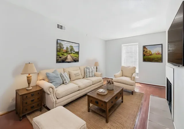 Condo for sale at 5232 Fleetwood Oaks Ave #216, Dallas, TX 75235 | MLS# 21387216