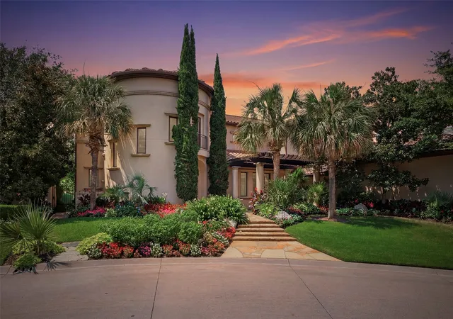 Photo 1 of Mansion for sale at 220 La Jolla Cvs, Fort Worth, TX 76114 | MLS# 21387002 | Listing updated on 2026-10-09