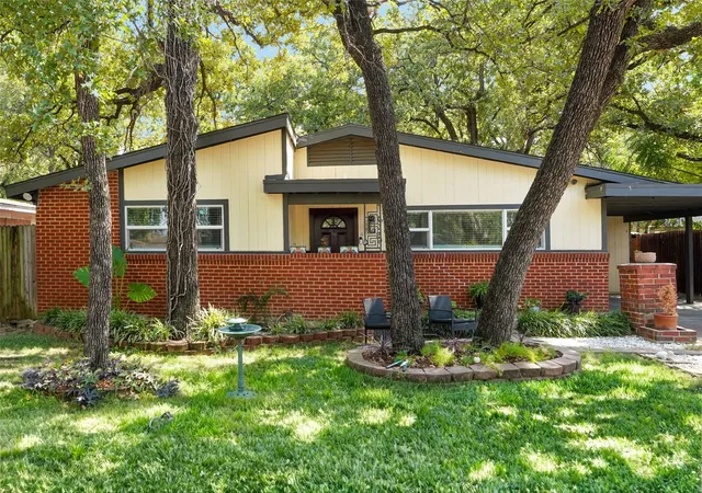 Photo 3 of Single family home for sale at 6320 Norma St, Fort Worth, TX 76112 | MLS# 21387371 | Listing updated on 2026-09-16