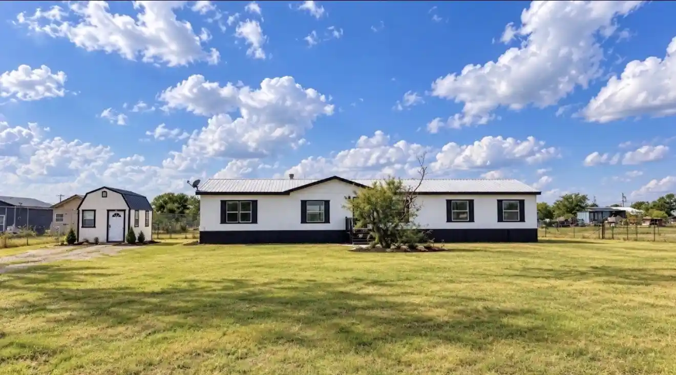 Manufactured home for sale at 6505 Vintner Trl, Joshua, TX 76058 | MLS# 21387049