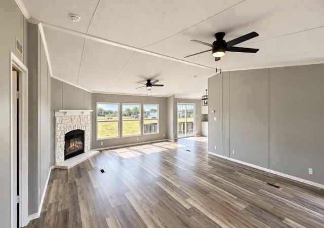 Photo 2 of Manufactured home for sale at 6505 Vintner Trl, Joshua, TX 76058 | MLS# 21387049 | Listing updated on 2026-10-08