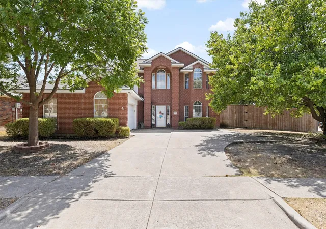 Photo 2 of Single family home for sale at 1700 Eastfork Ln, Wylie, TX 75098 | MLS# 21387522 | Listing updated on 2026-10-07