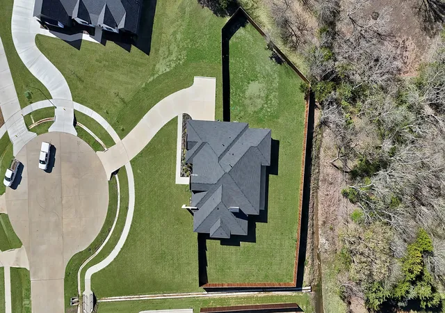 Photo 2 of Single family home for sale at 309 Whispering Way, Red Oak, TX 75154 | MLS# 21386981 | Listing updated on 2026-09-19
