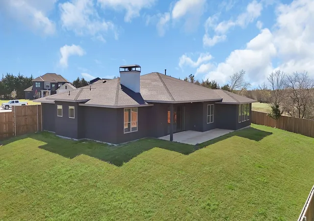 Photo 3 of Single family home for sale at 309 Whispering Way, Red Oak, TX 75154 | MLS# 21386981 | Listing updated on 2026-09-19