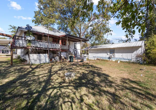 Photo 4 of Single family home for sale at 600 E Washington St, Denison, TX 75021 | MLS# 21387605 | Listing updated on 2026-09-21