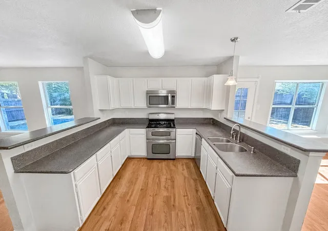 Photo 3 of Single family home for sale at 2711 Vistaview Dr, Corinth, TX 76210 | MLS# 21387662 | Listing updated on 2026-10-10