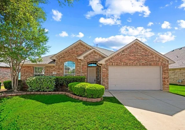Photo 2 of Single family home for sale at 2515 Goodnight Trl, Mansfield, TX 76063 | MLS# 21377674 | Listing updated on 2026-10-04