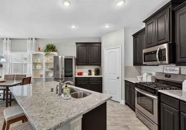 Photo 3 of Single family home for sale at 3017 Bobcat Dr, Melissa, TX 75454 | MLS# 21387685 | Listing updated on 2026-10-08