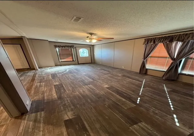 Photo 4 of Manufactured home for sale at 850 Choctaw, Quitman, TX 75783 | MLS# 21387690 | Listing updated on 2026-09-16