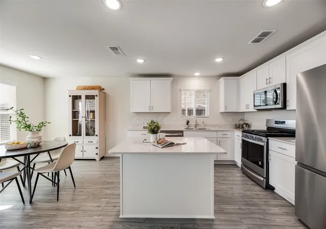 Photo 3 of Single family home for sale at 7005 Adderly Rd, Pilot Point, TX 76258 | MLS# 21387666 | Listing updated on 2026-09-20