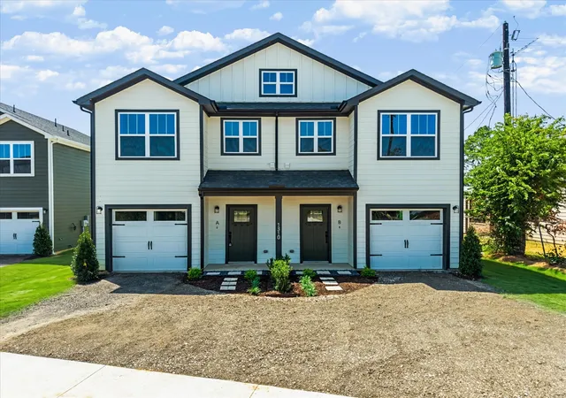 Photo 2 of Multi family home for sale at 1310 Country Rd, Whitesboro, TX 76273 | MLS# 21387743 | Listing updated on 2026-09-23