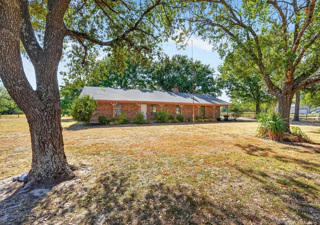 Photo 1 of Sale Pending at 3048 Fm 36 S, Caddo Mills, TX 75135 | MLS# 21387750 | Listing updated on 2026-10-05