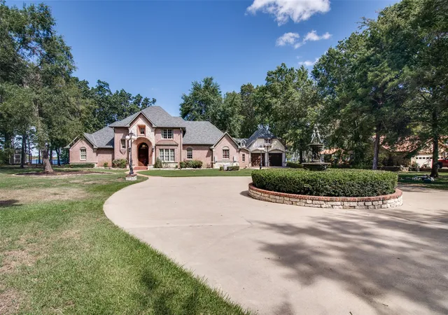 Photo 2 of Single family home for sale at 454 County Rd 1516, Alba, TX 75410 | MLS# 21387630 | Listing updated on 2026-09-16