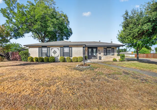 Photo 1 of Single family home for sale at 4101 Clemson Dr, Garland, TX 75042 | MLS# 21387772 | Listing updated on 2026-09-16