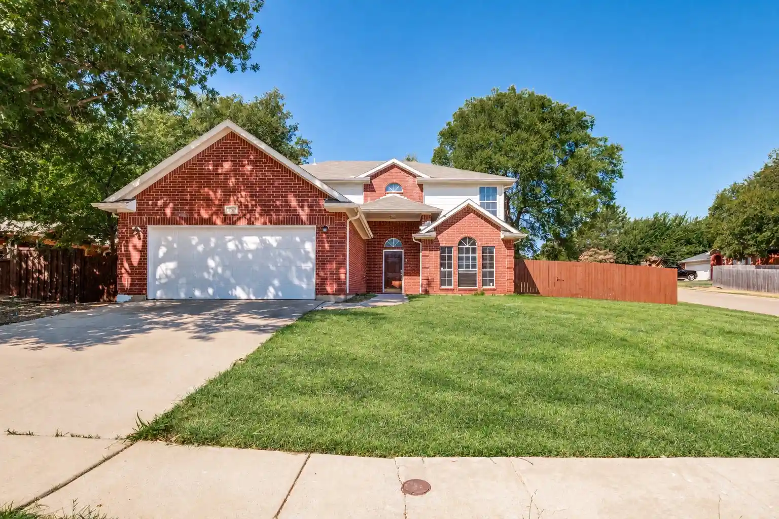 Photo 1 of Single family home for sale at 4503 Malvern Hl Rd, Grand Prairie, TX 75052 | MLS# 21387788 | Listing updated on 2026-10-25