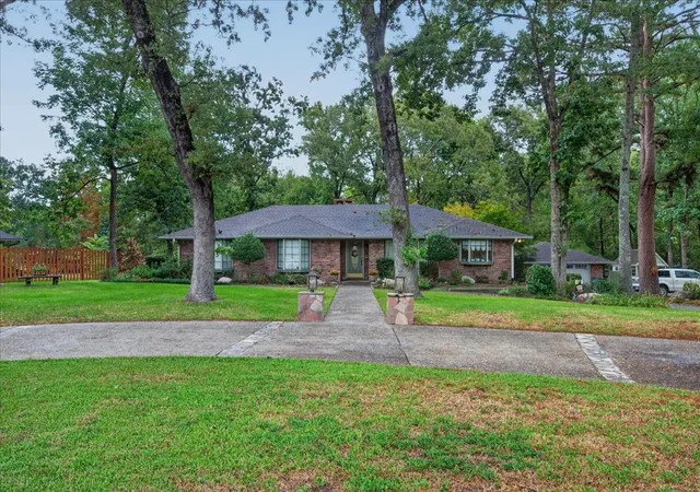 Photo 2 of Single family home for sale at 405 Elaine St, Quitman, TX 75783 | MLS# 21387707 | Listing updated on 2026-09-16