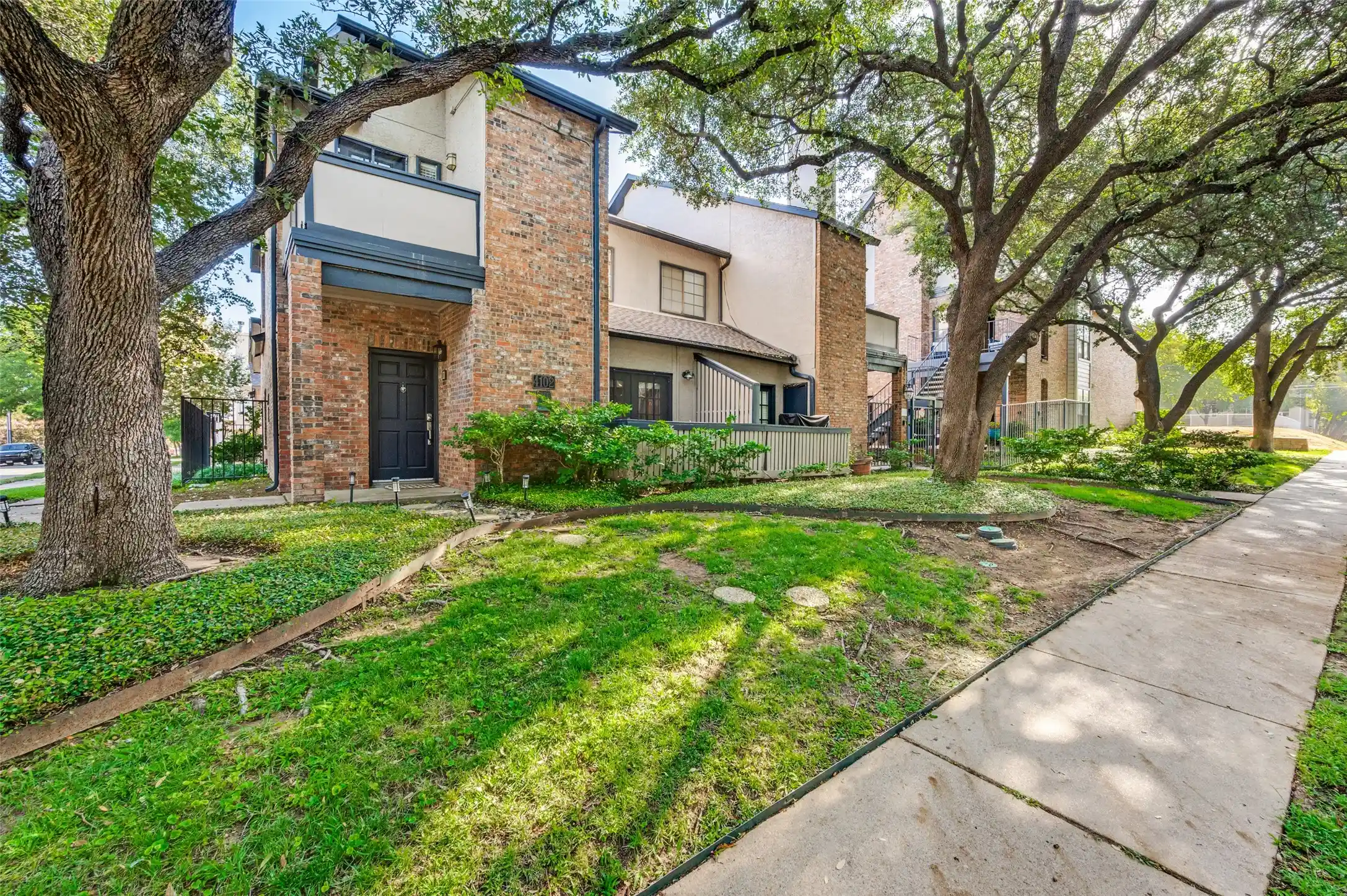 Photo 1 of Condo for sale at 4102 Buena Vista St #13, Dallas, TX 75204 | MLS# 21387817 | Listing updated on 2026-10-17