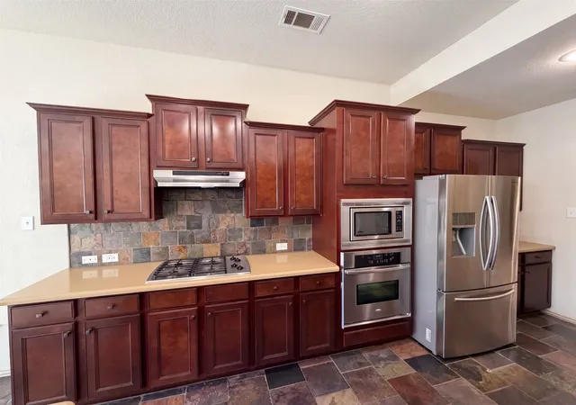 Photo 2 of Single family home for sale at 8152 Black Sumac Dr, Fort Worth, TX 76131 | MLS# 21387831 | Listing updated on 2026-10-10